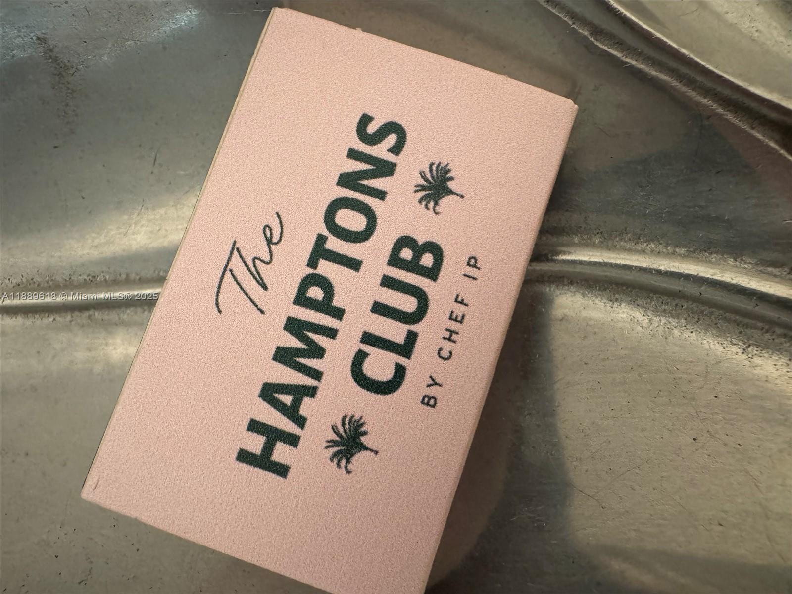 image Hamptons West53