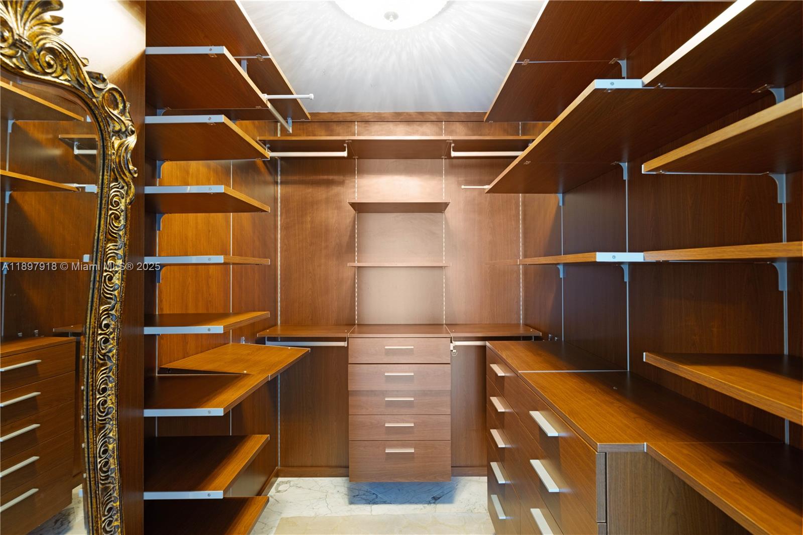 image Trump Palace Condo16