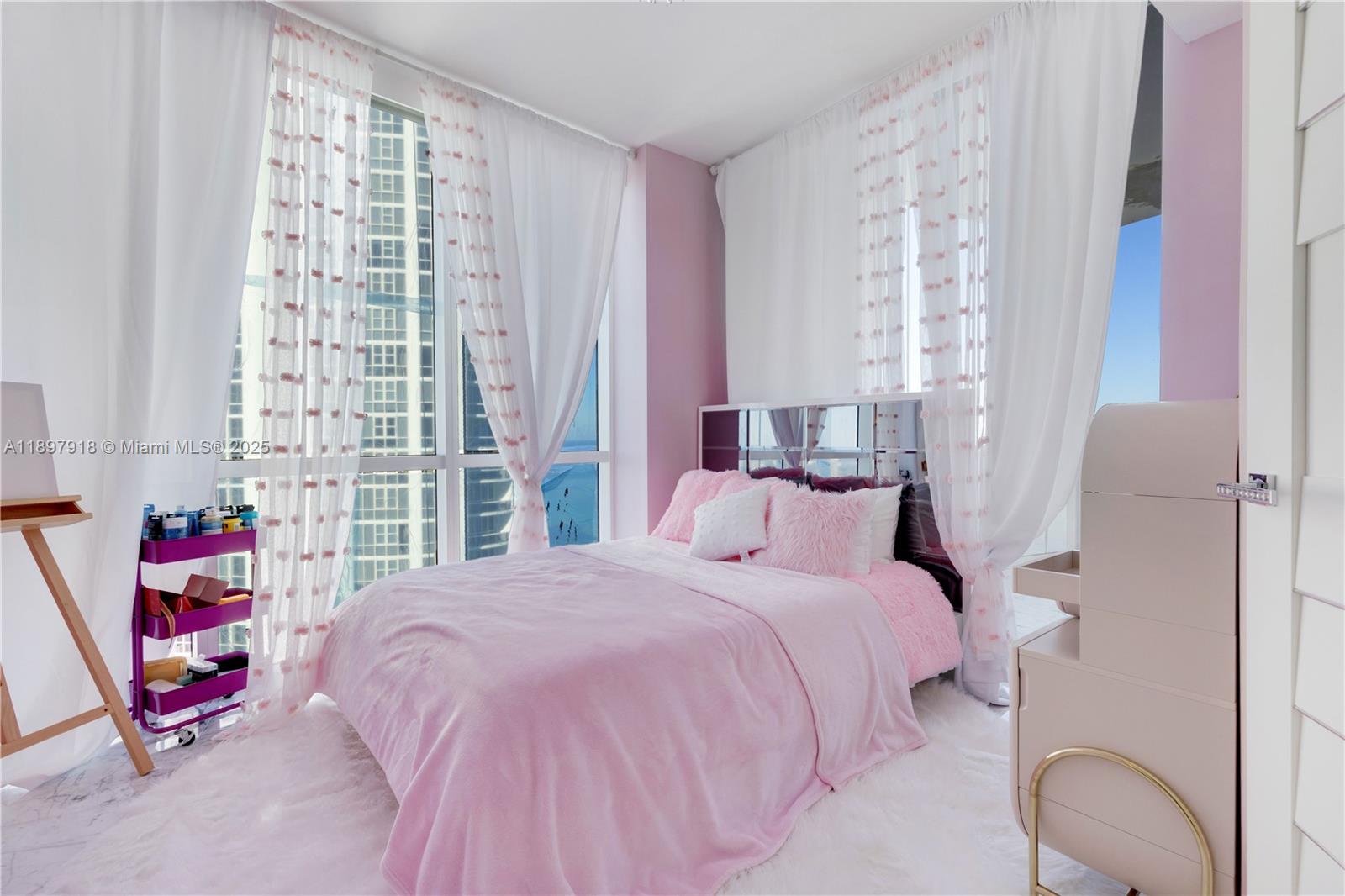 image Trump Palace Condo20