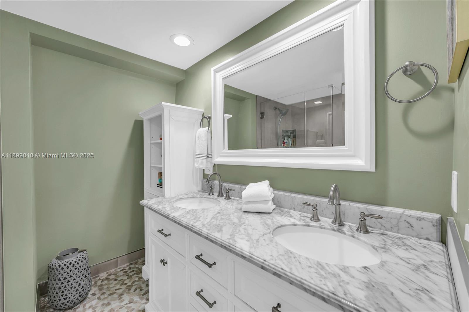 112 Ocean Cv Dr Jupiter, FL 33477