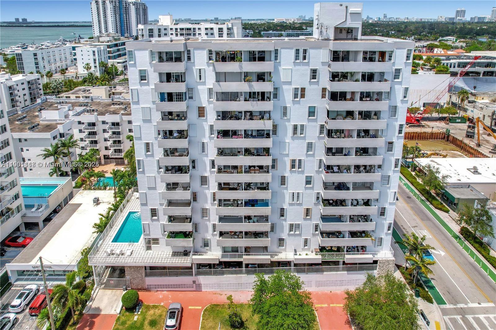 1331 Lincoln Rd #804