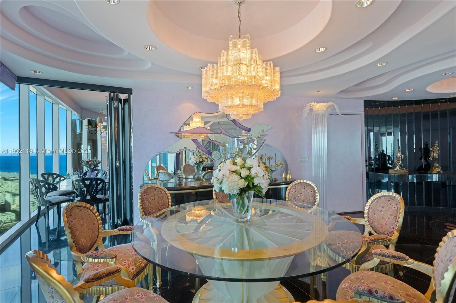 300 S Pointe Dr #TH 3103 Miami Beach, FL 33139