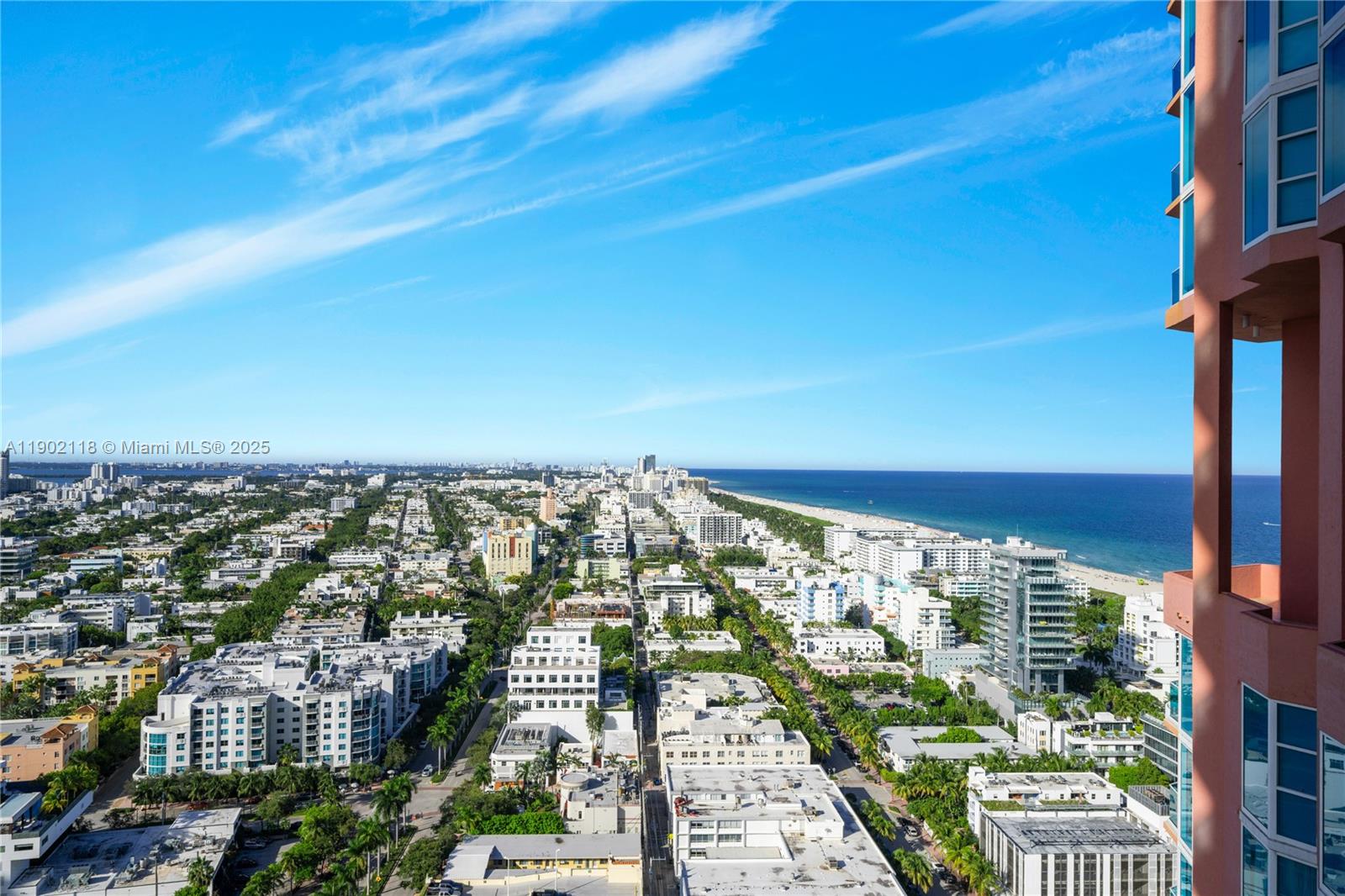 300 S Pointe Dr #TH 3103 Miami Beach, FL 33139