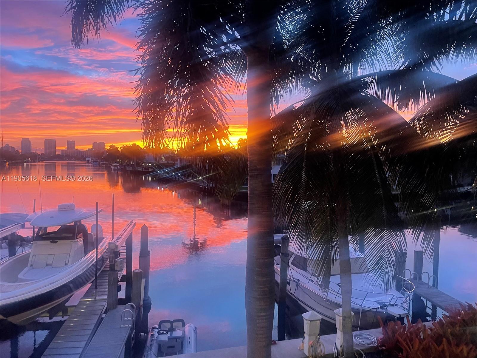 516 Hendricks Isle #2C Fort Lauderdale, FL 33301