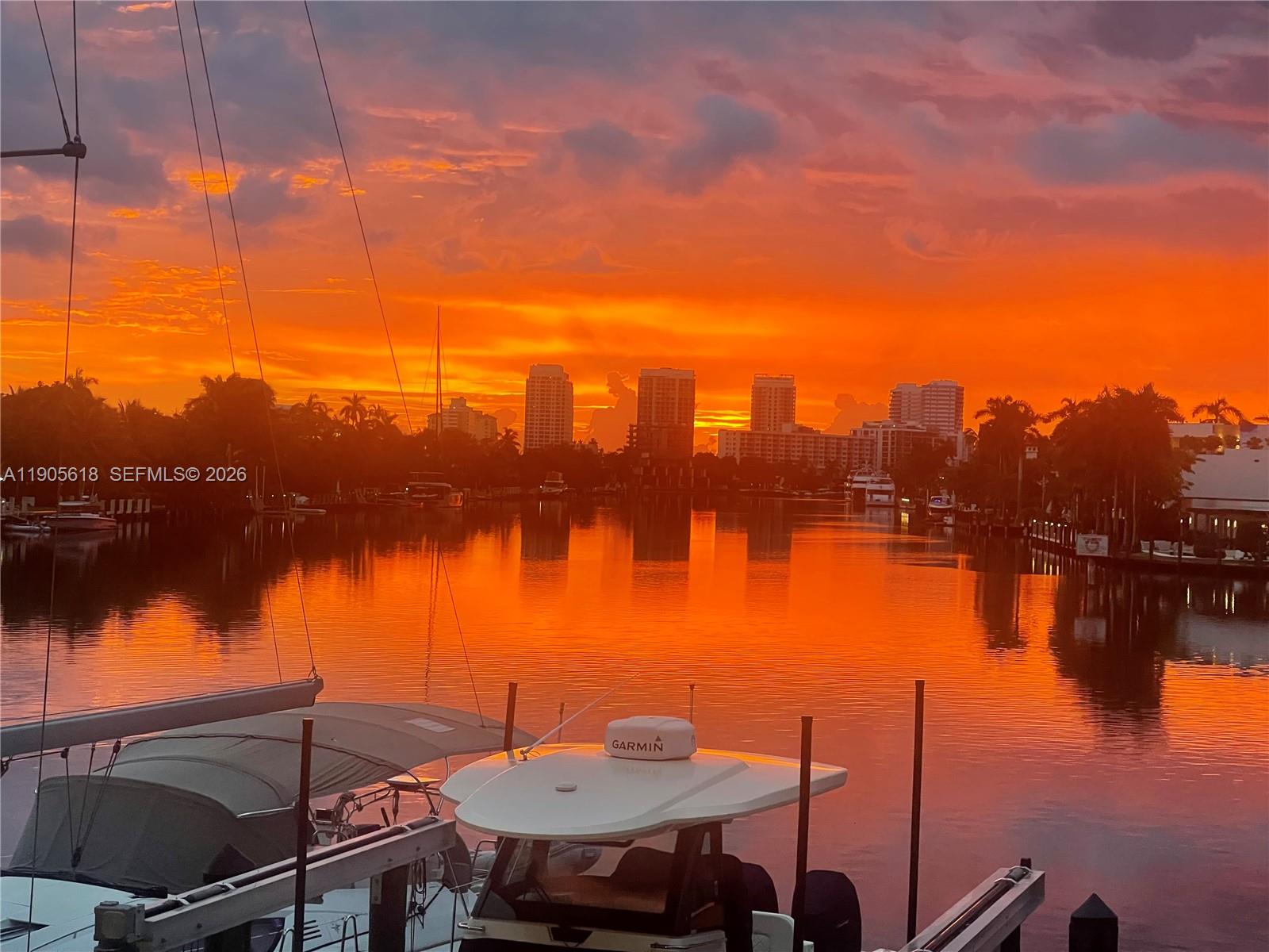 516 Hendricks Isle #2C Fort Lauderdale, FL 33301