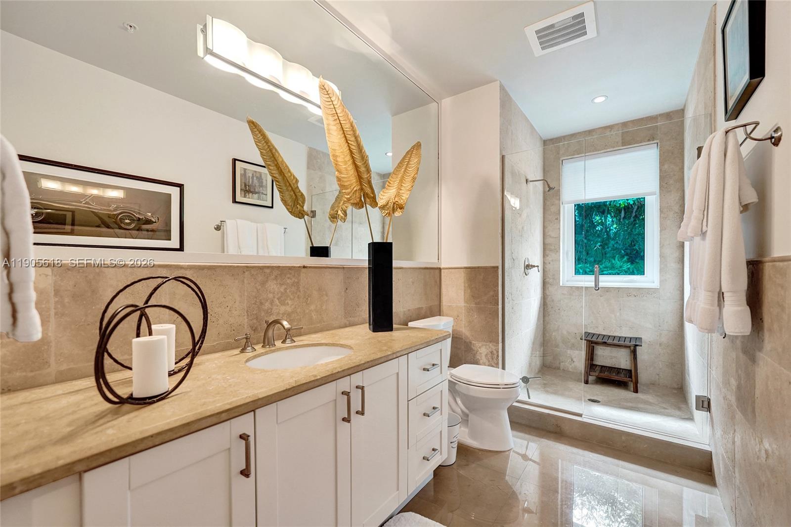 516 Hendricks Isle #2C Fort Lauderdale, FL 33301