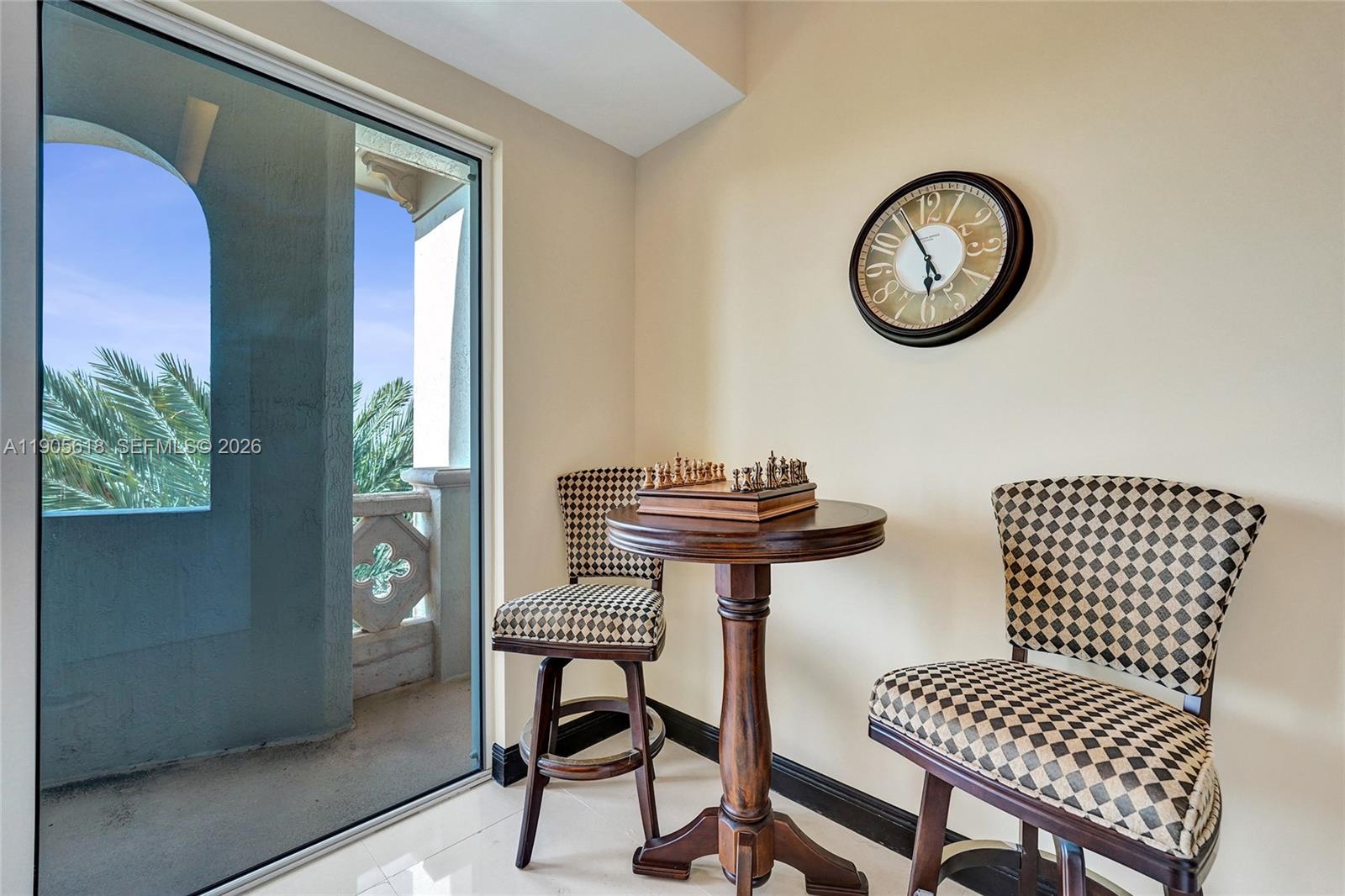 516 Hendricks Isle #2C Fort Lauderdale, FL 33301