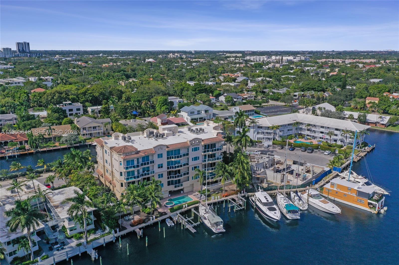 516 Hendricks Isle #2C Fort Lauderdale, FL 33301