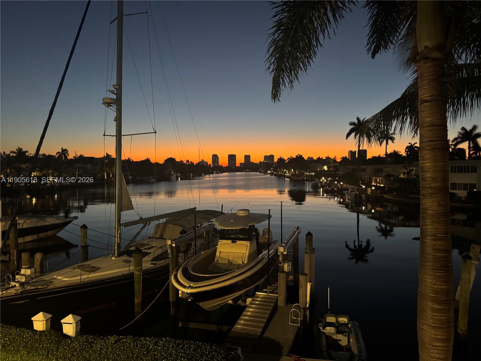 516 Hendricks Isle #2C Fort Lauderdale, FL 33301