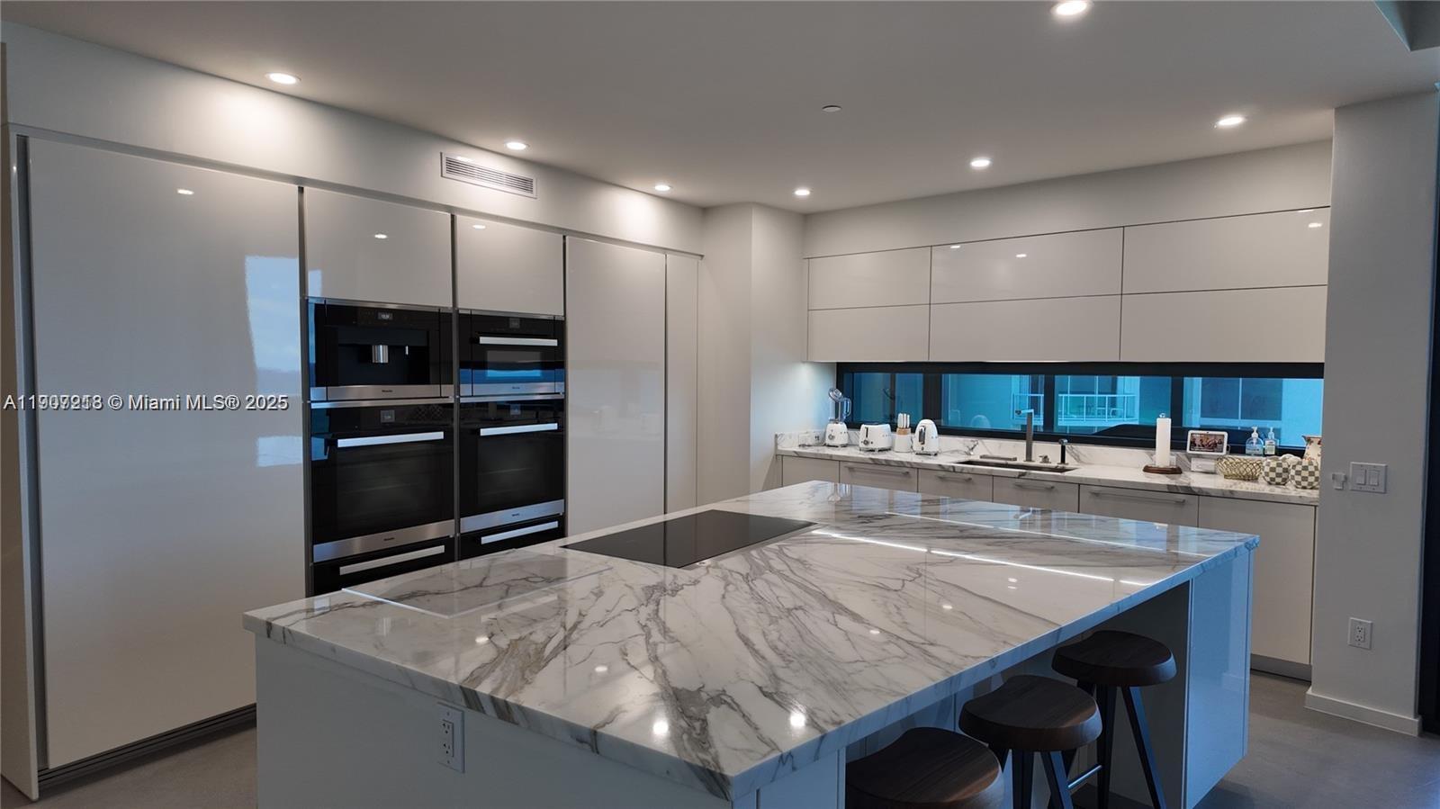 image Porsche Design36