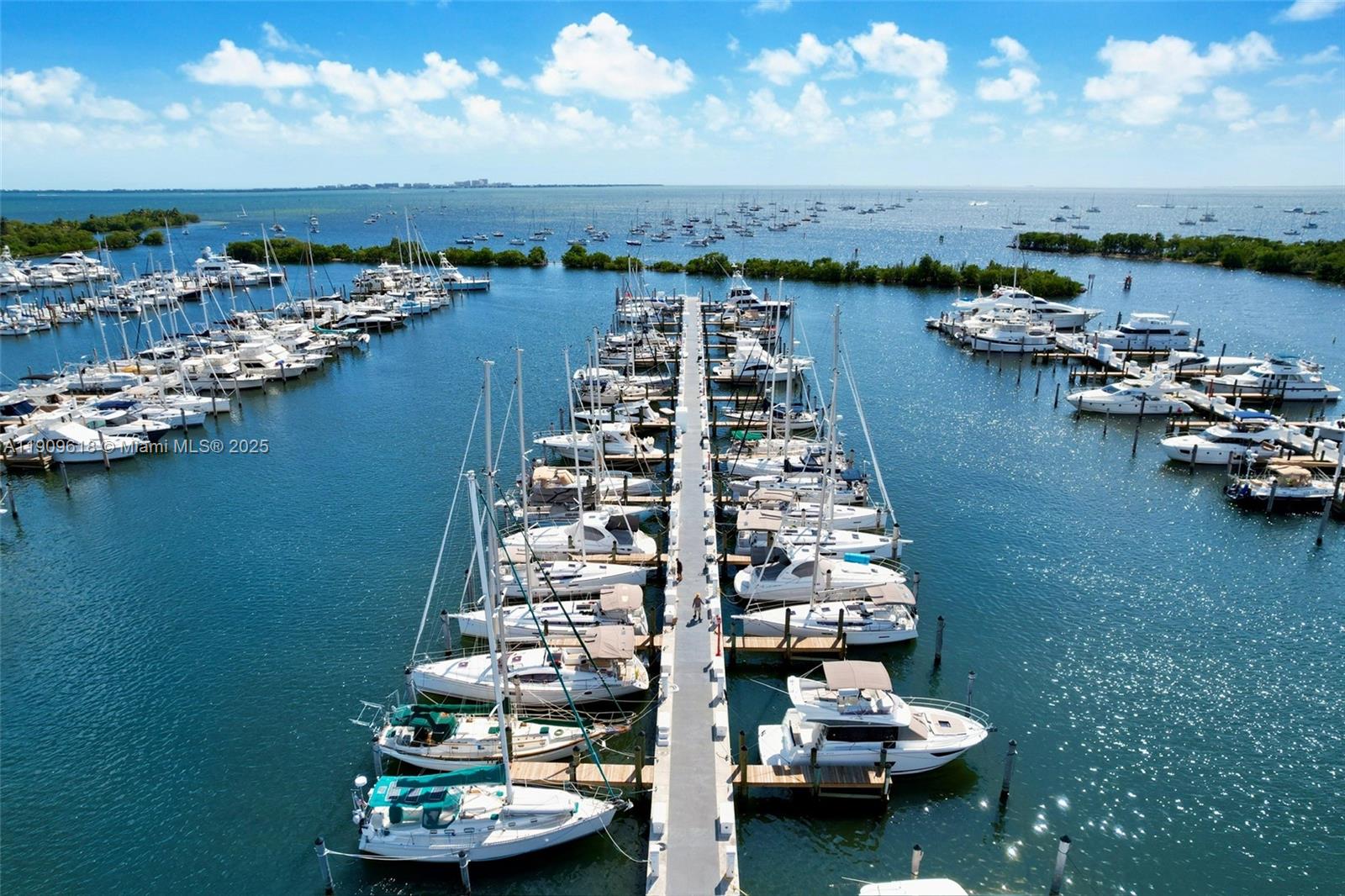 2678 Tigertail Ave #1501 Miami, FL 33133