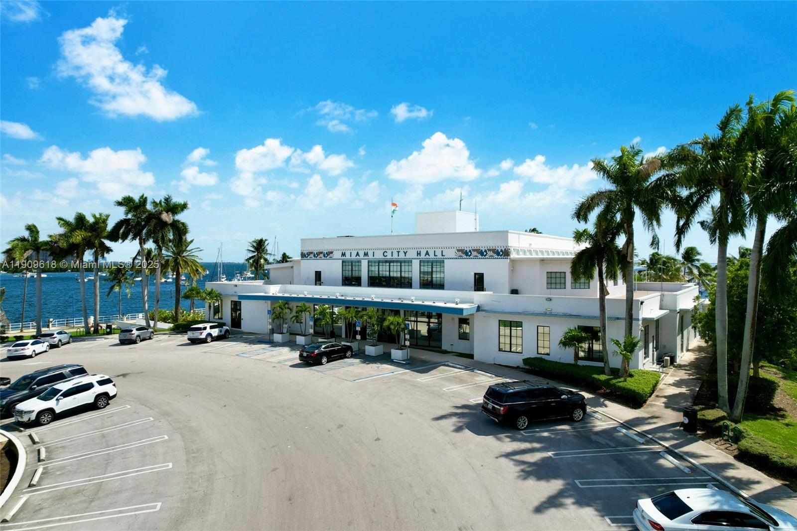 2678 Tigertail Ave #1501 Miami, FL 33133