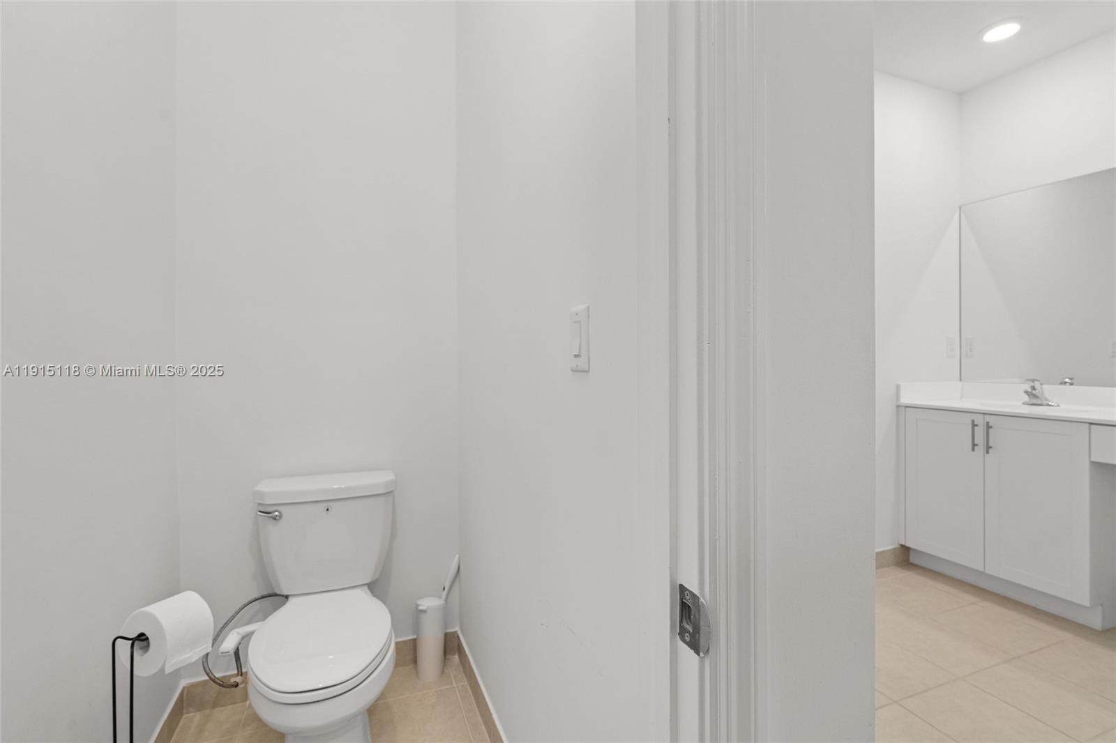 22676 SW 131st Pl Miami, FL 33170