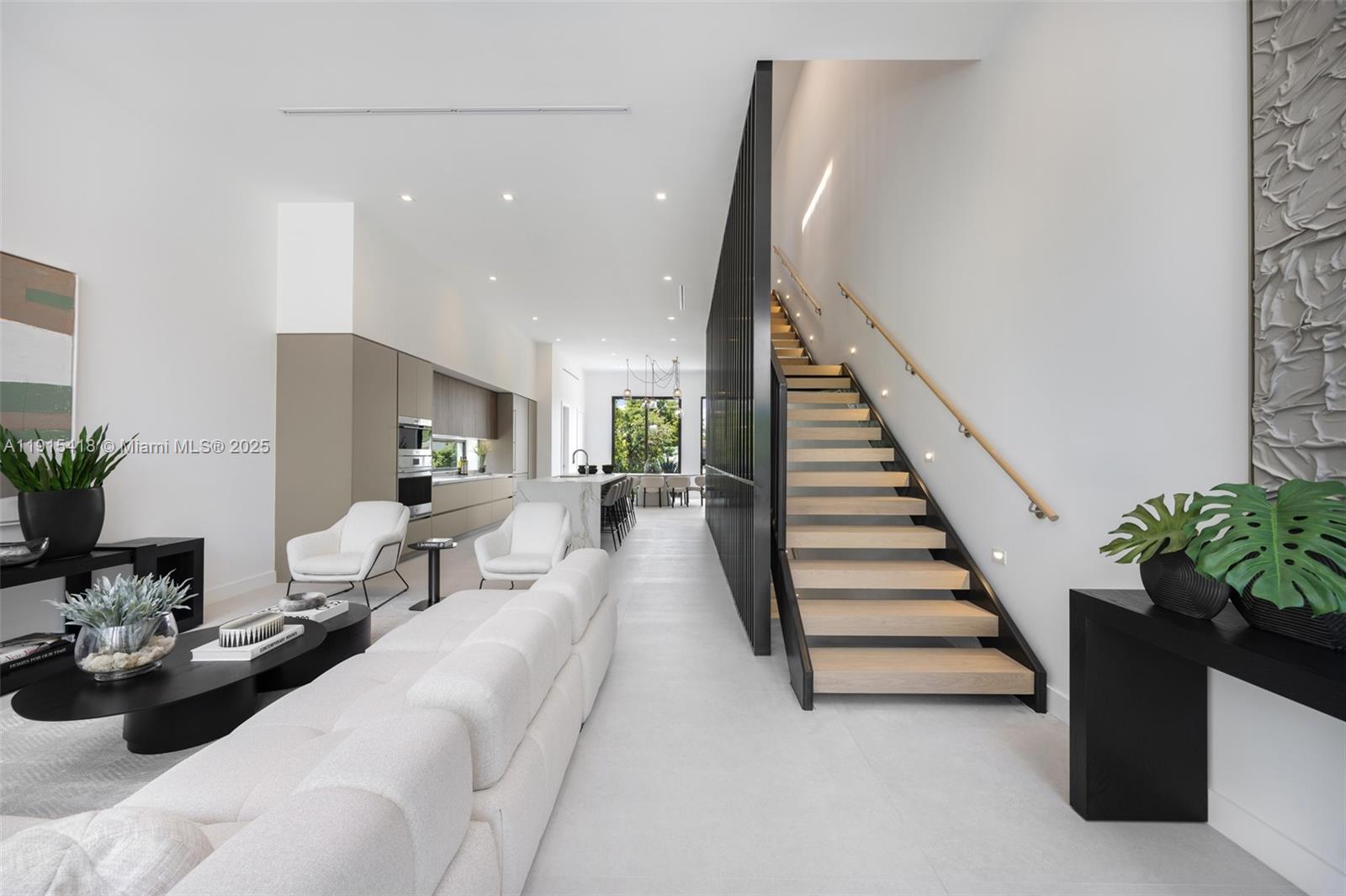 86 SW 28th Rd #7 Miami, FL 33129