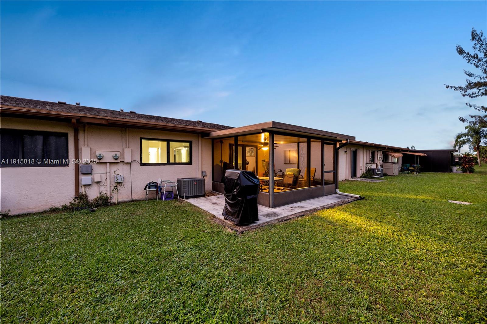 14640 W Lucy Dr Delray Beach, FL 33484