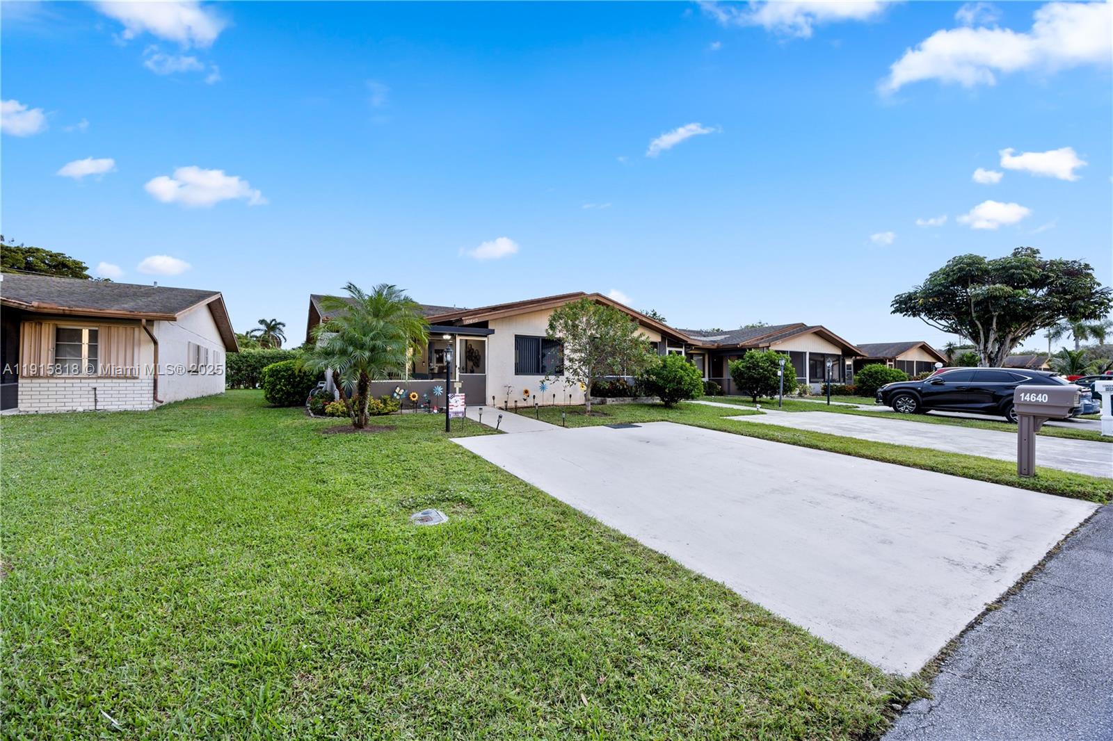 14640 W Lucy Dr Delray Beach, FL 33484