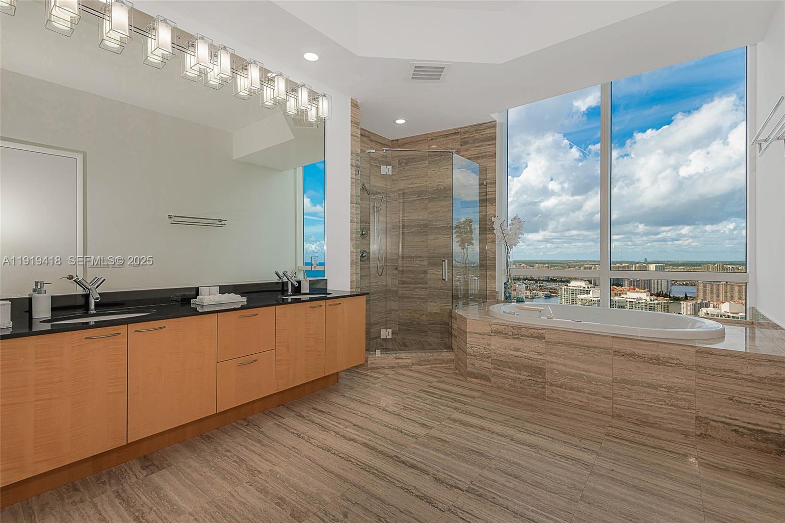 image Trump Tower I20