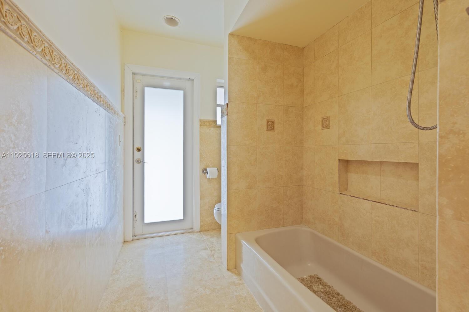 7860 SW 173rd Ter Palmetto Bay, FL 33157