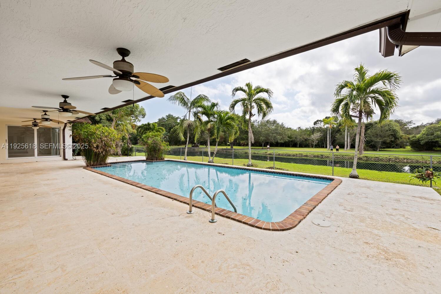 7860 SW 173rd Ter Palmetto Bay, FL 33157