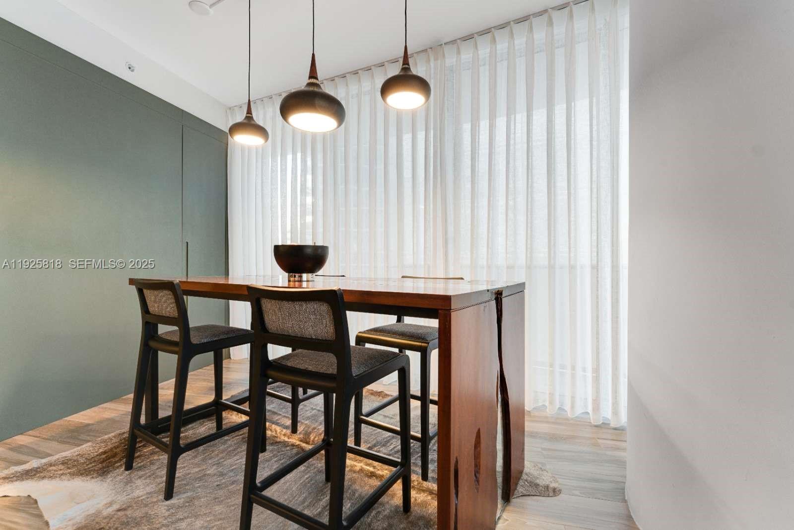 801 S Miami Ave #3804 Miami, FL 33130