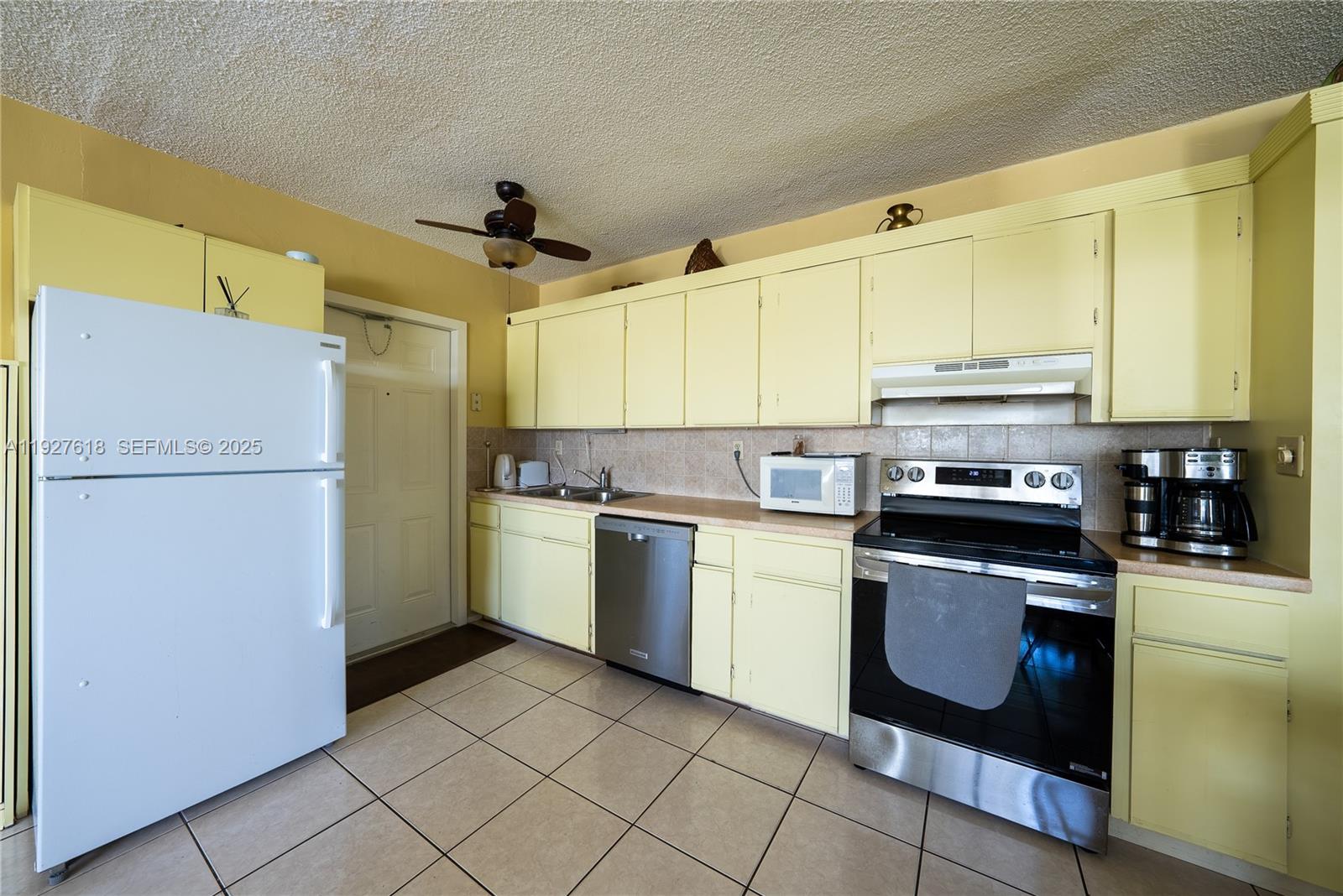 221 SE 9th Ave #202 Pompano Beach, FL 33060