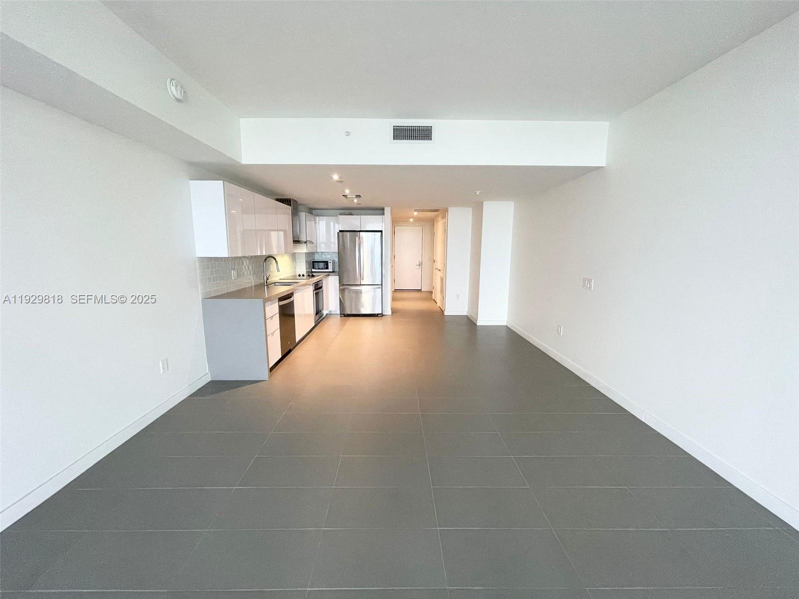 1600 NE 1st Ave #3202 Miami, FL 33132