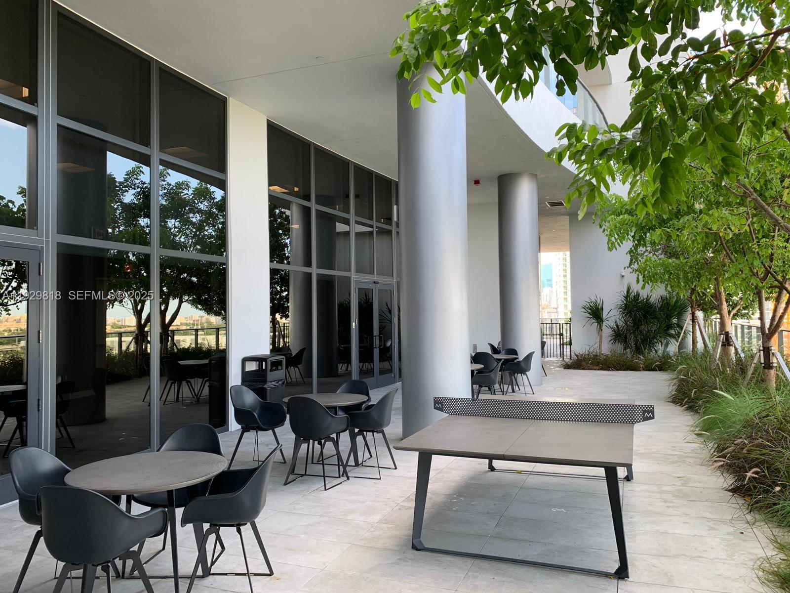 1600 NE 1st Ave #3202 Miami, FL 33132