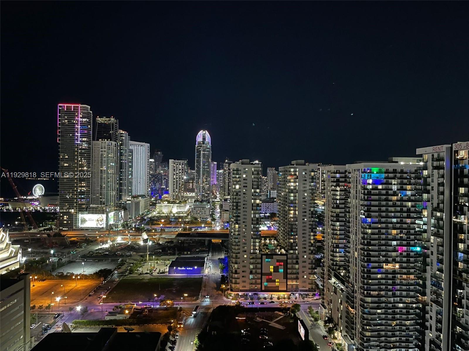 1600 NE 1st Ave #3202 Miami, FL 33132