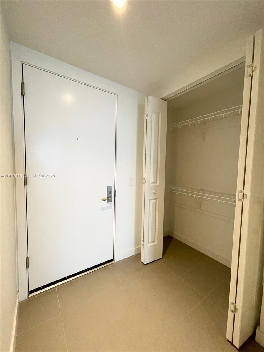 1600 NE 1st Ave #3202 Miami, FL 33132