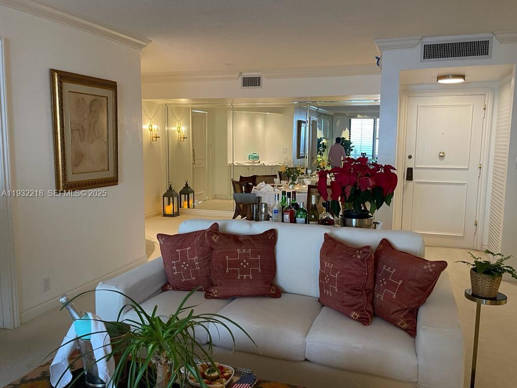 1111 Crandon Blvd #A504 Key Biscayne, FL 33149