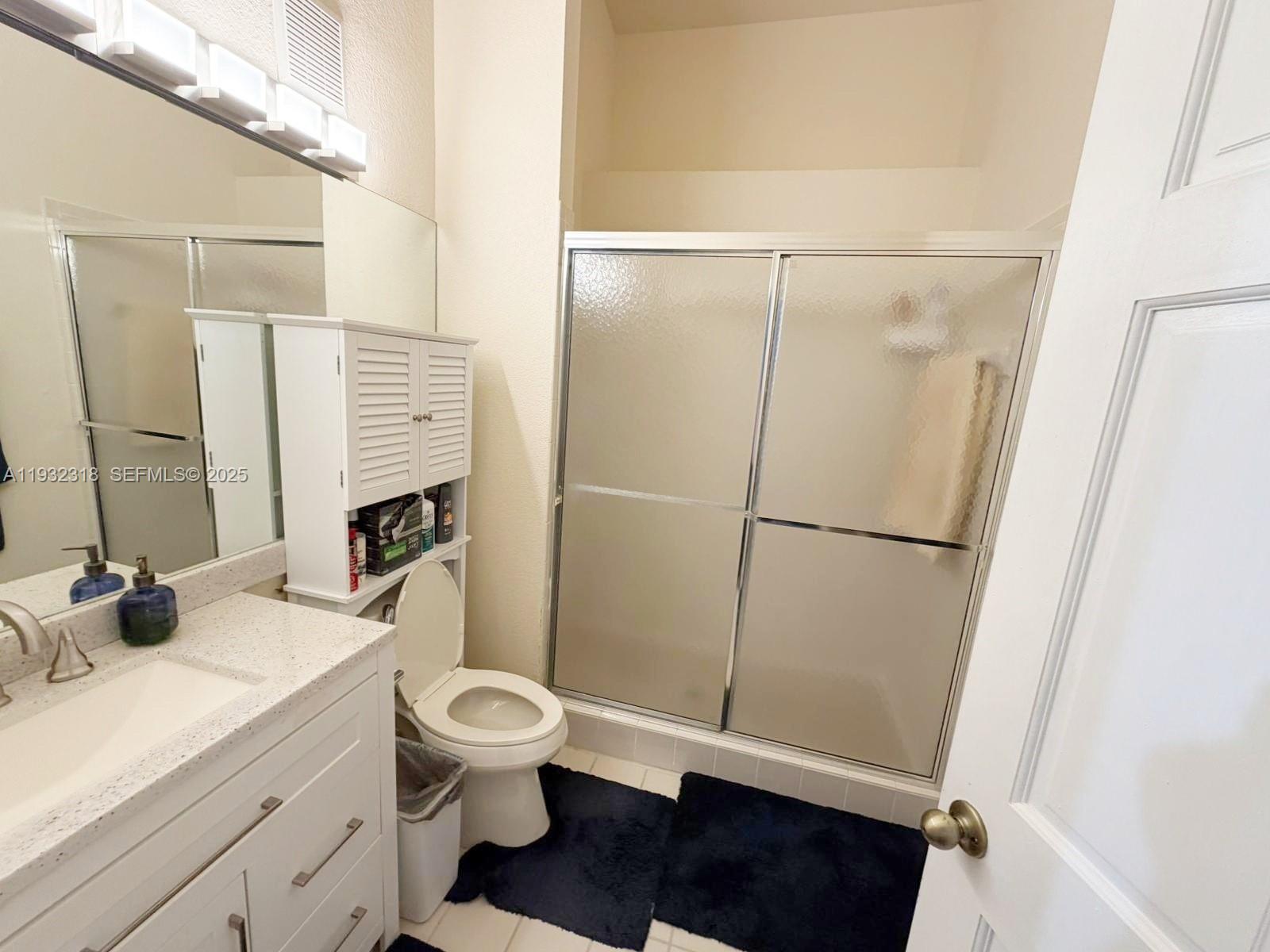 10877 NW 8th St Pembroke Pines, FL 33026