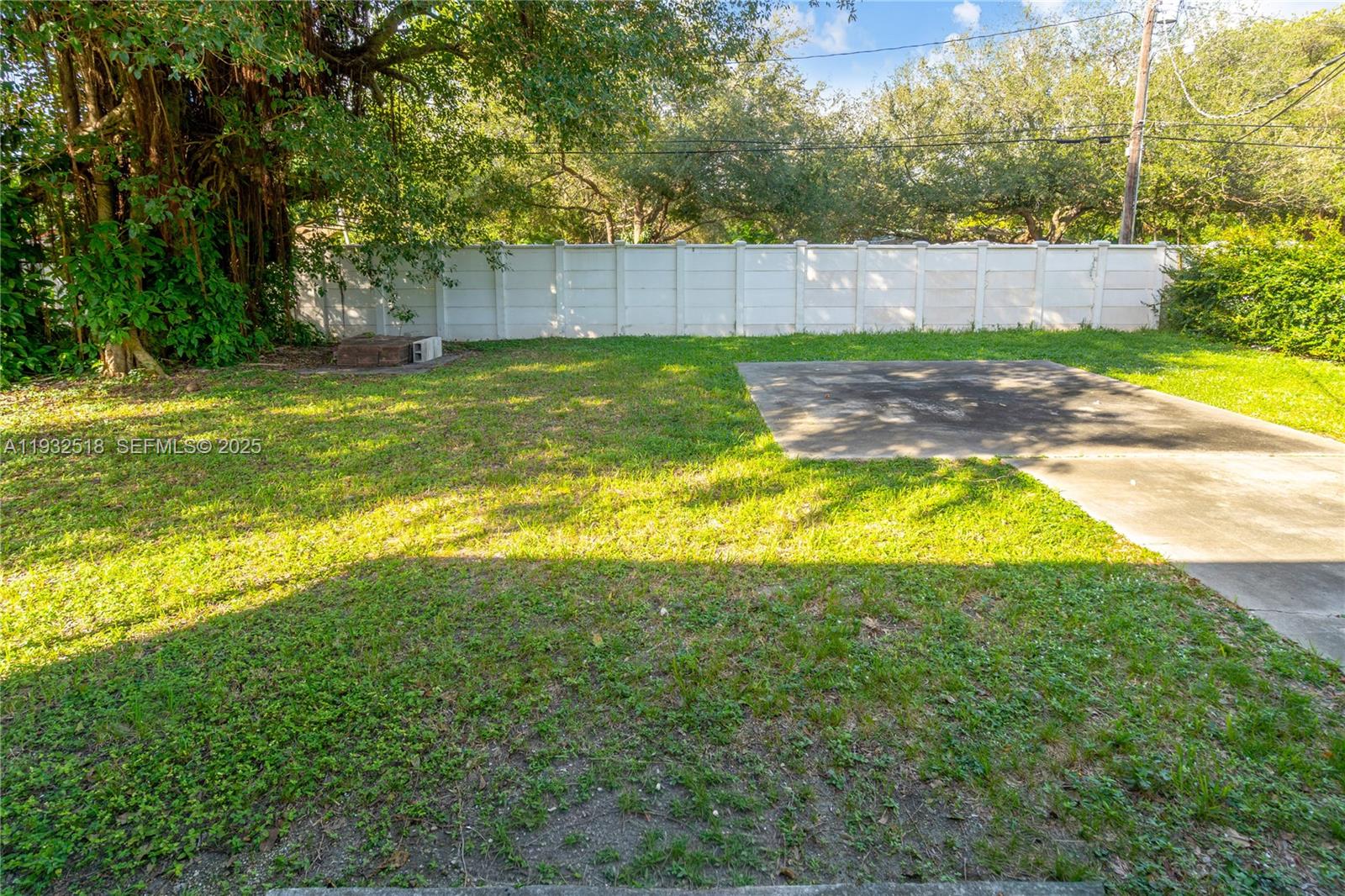 9402 NW 2nd Pl Miami Shores, FL 33150