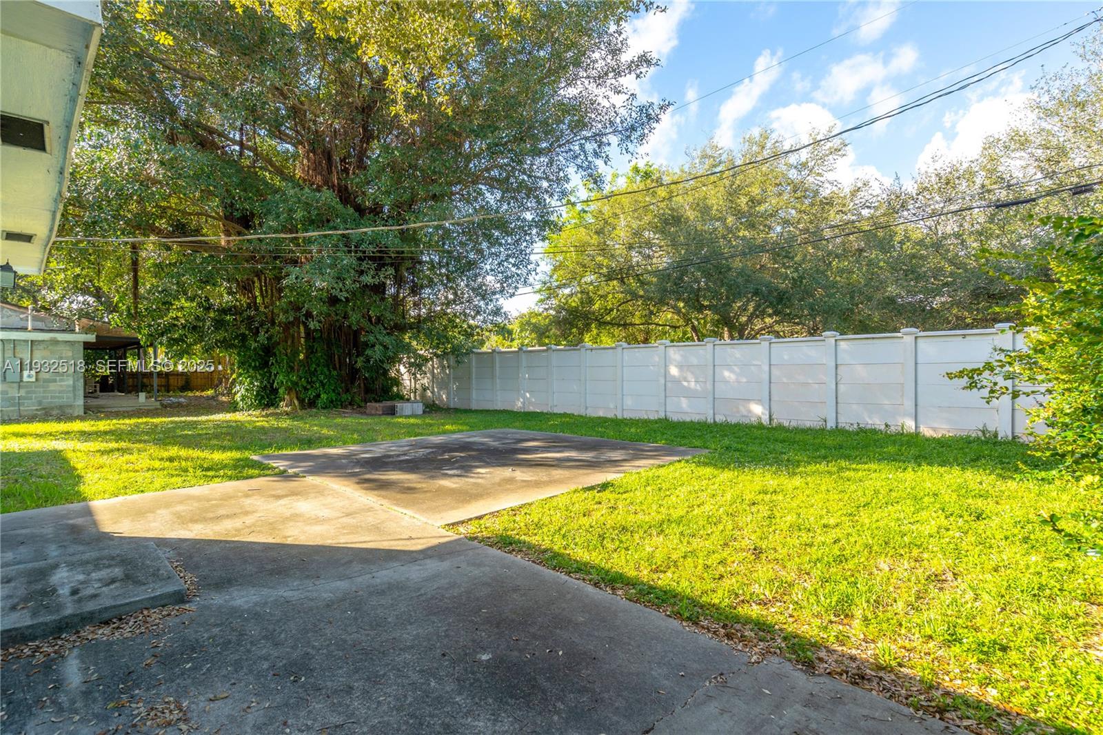 9402 NW 2nd Pl Miami Shores, FL 33150