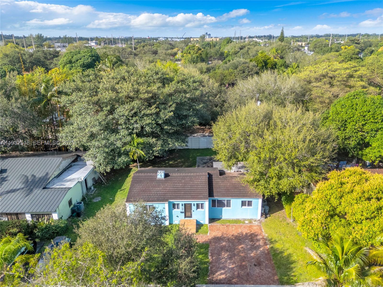 9402 NW 2nd Pl Miami Shores, FL 33150