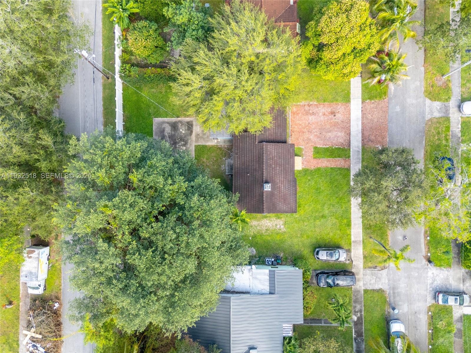 9402 NW 2nd Pl Miami Shores, FL 33150