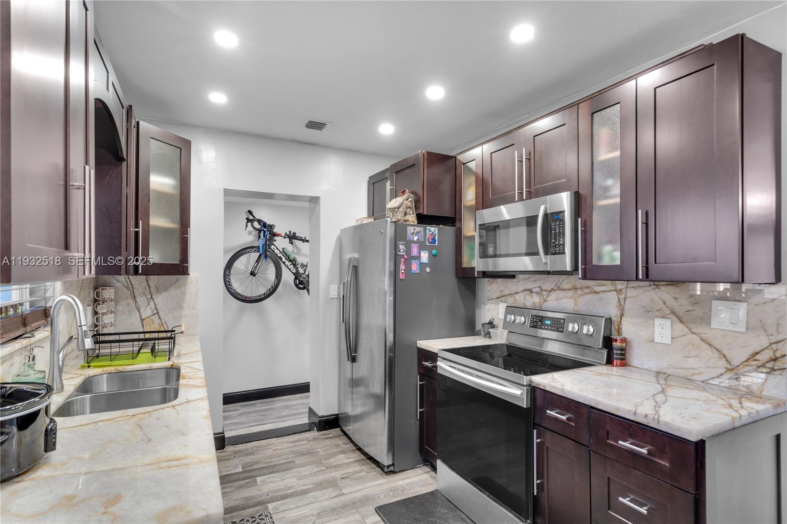 9402 NW 2nd Pl Miami Shores, FL 33150