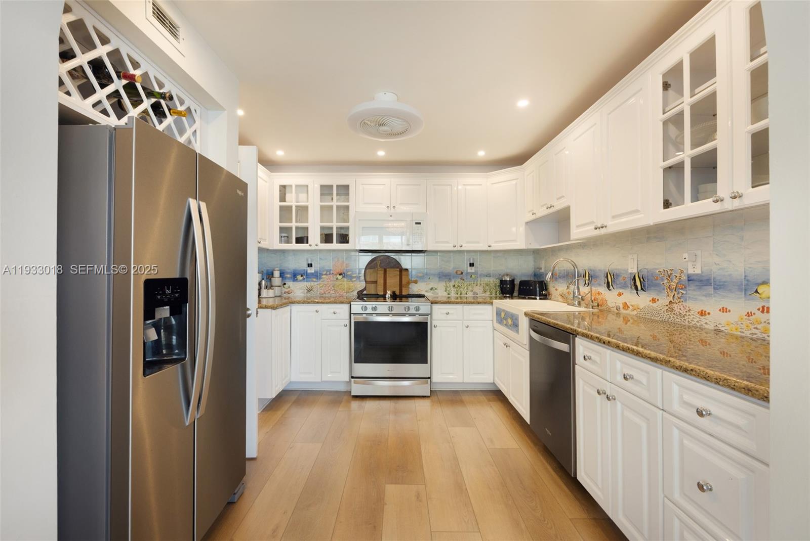 5401 Collins Ave #102 Miami Beach, FL 33140