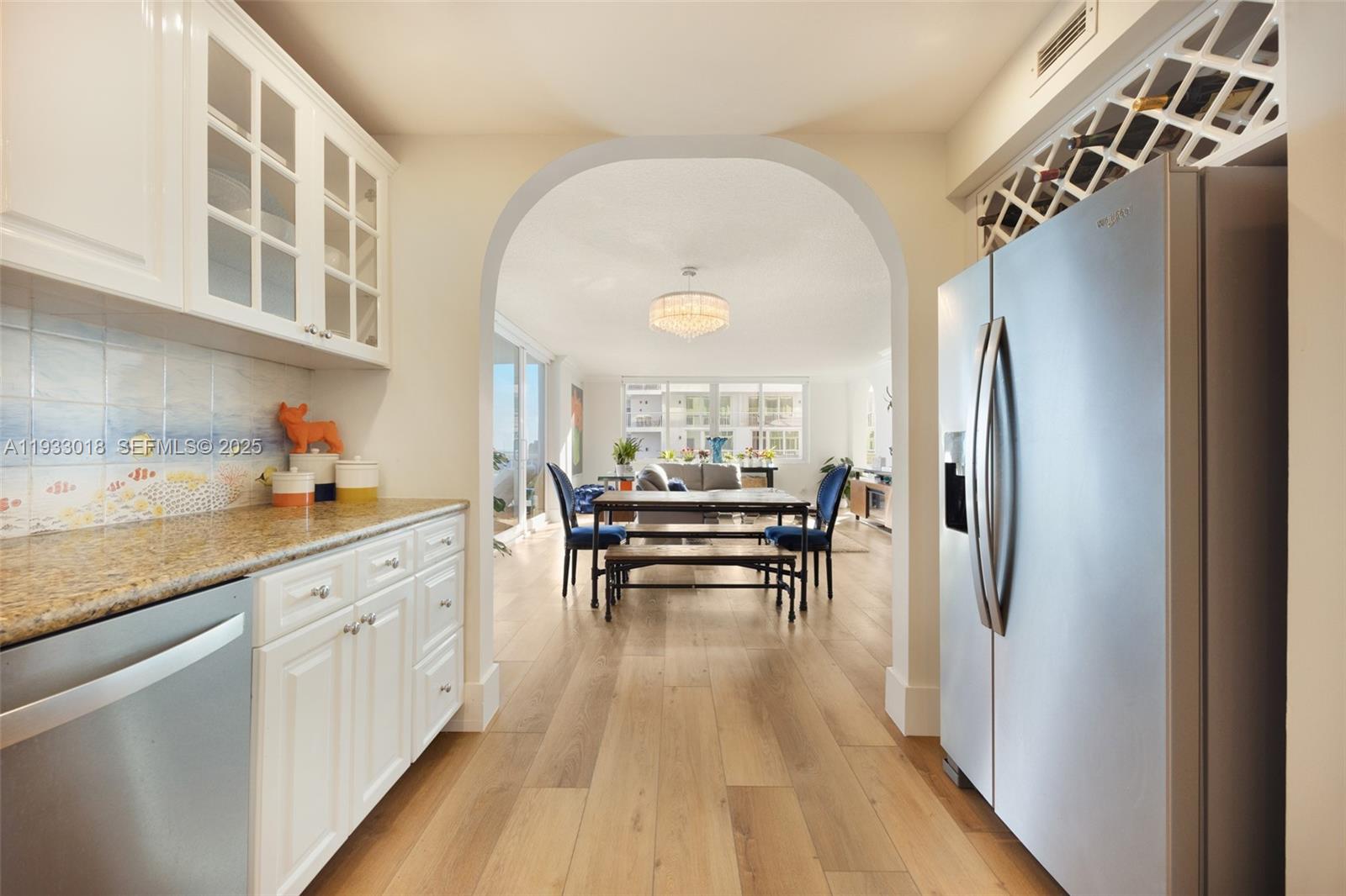 5401 Collins Ave #102 Miami Beach, FL 33140