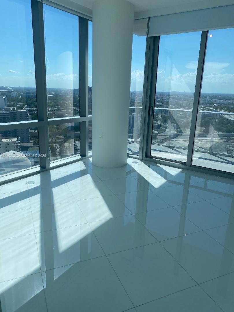 image Paramount Miami Worldcenter10