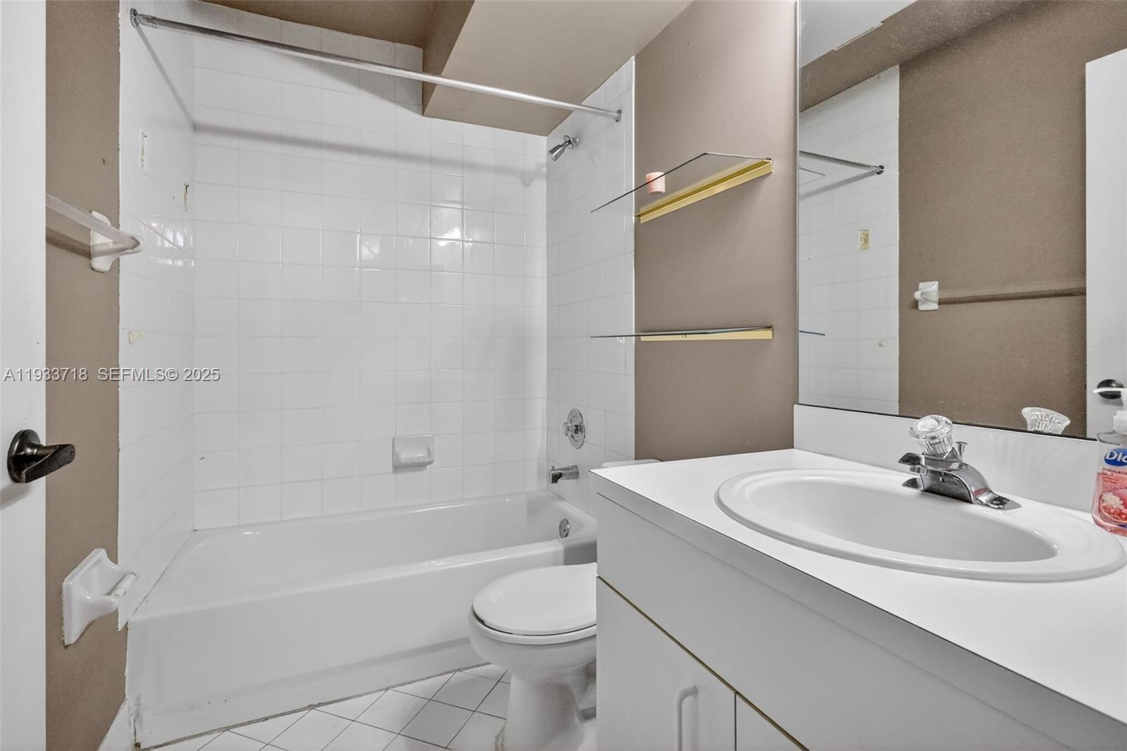 1244 NW 171st Ave Pembroke Pines, FL 33028