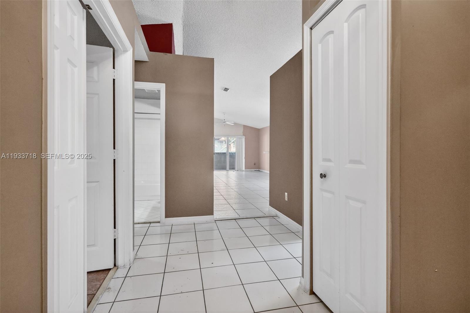 1244 NW 171st Ave Pembroke Pines, FL 33028