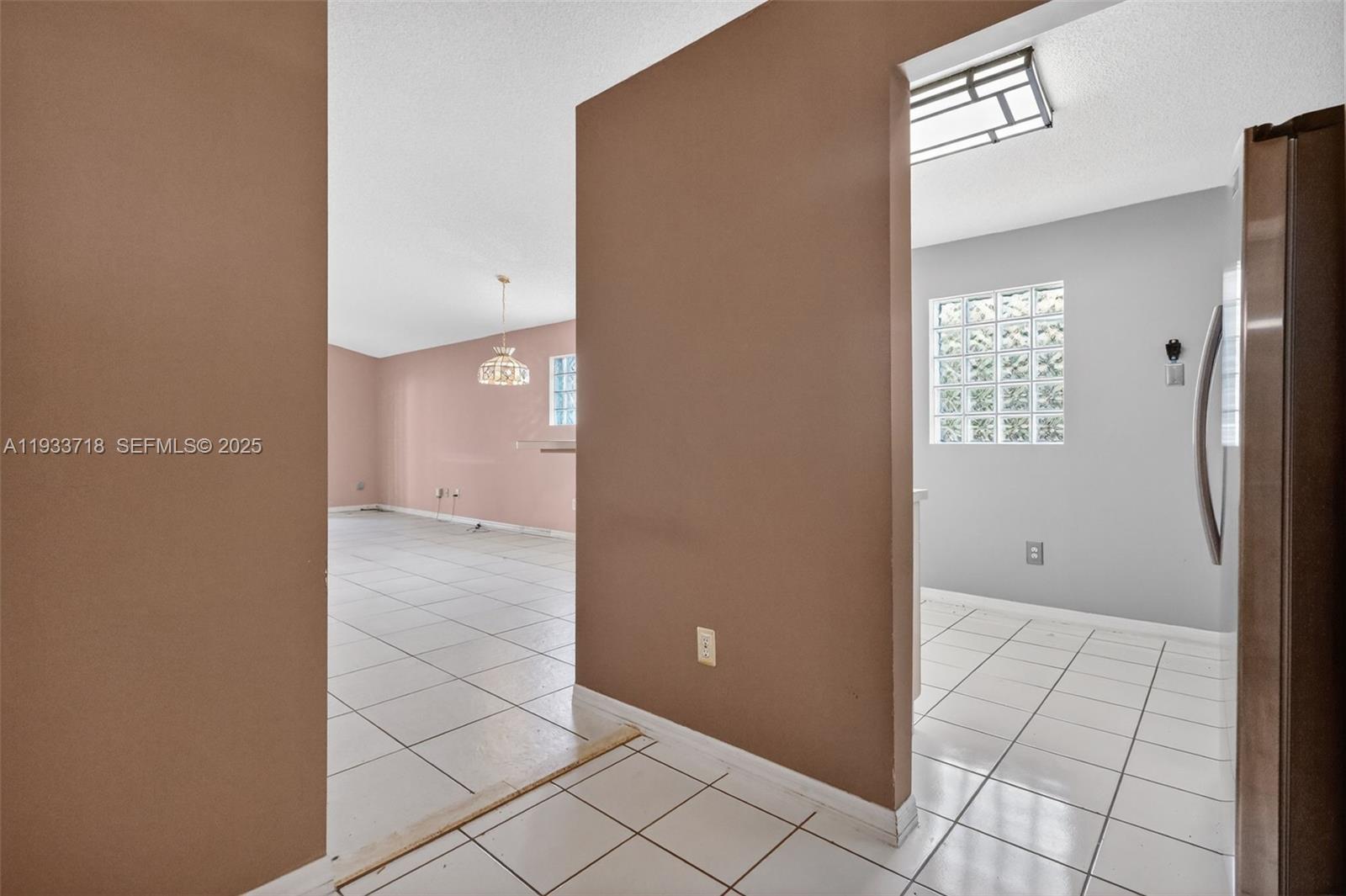 1244 NW 171st Ave Pembroke Pines, FL 33028