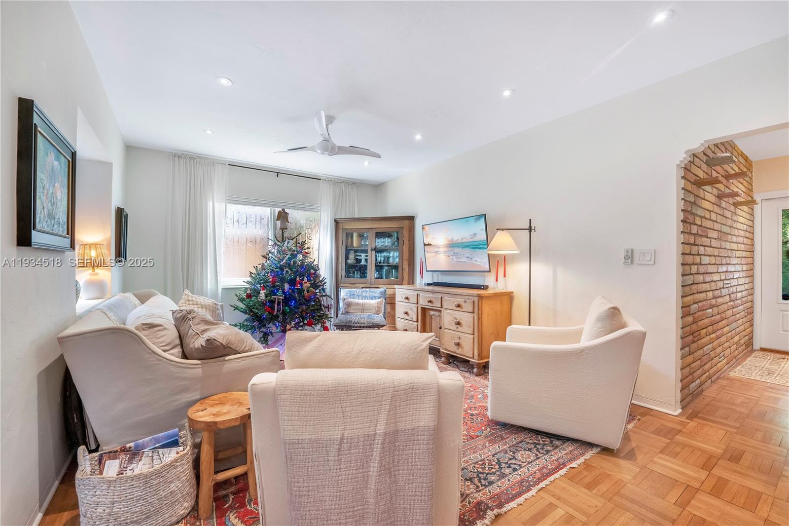 2490 Abaco Ave Miami, FL 33133