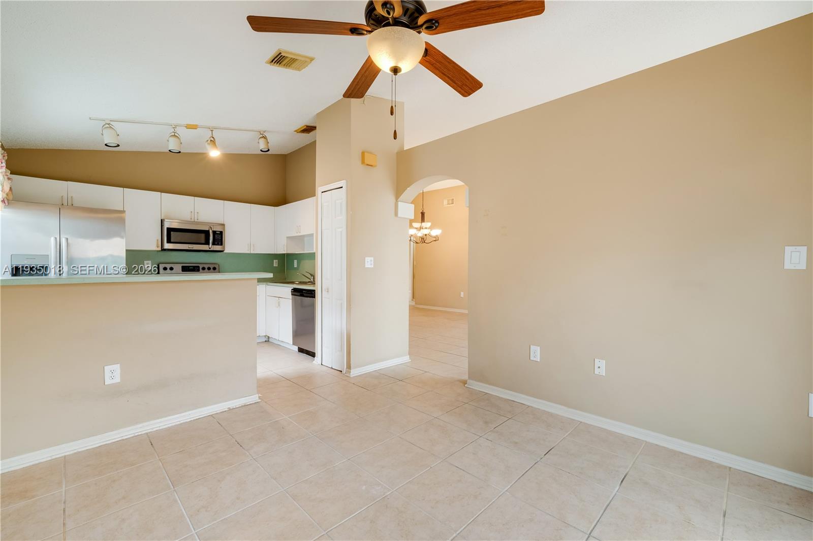 16154 SW 85th St Miami, FL 33193