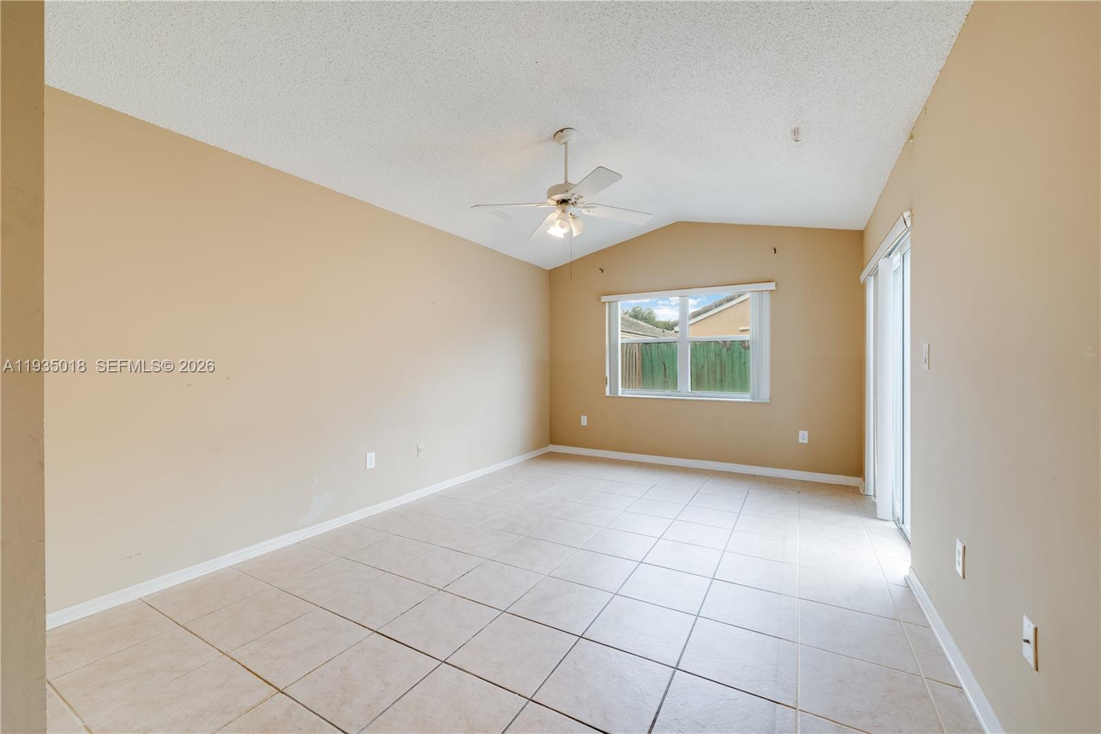16154 SW 85th St Miami, FL 33193