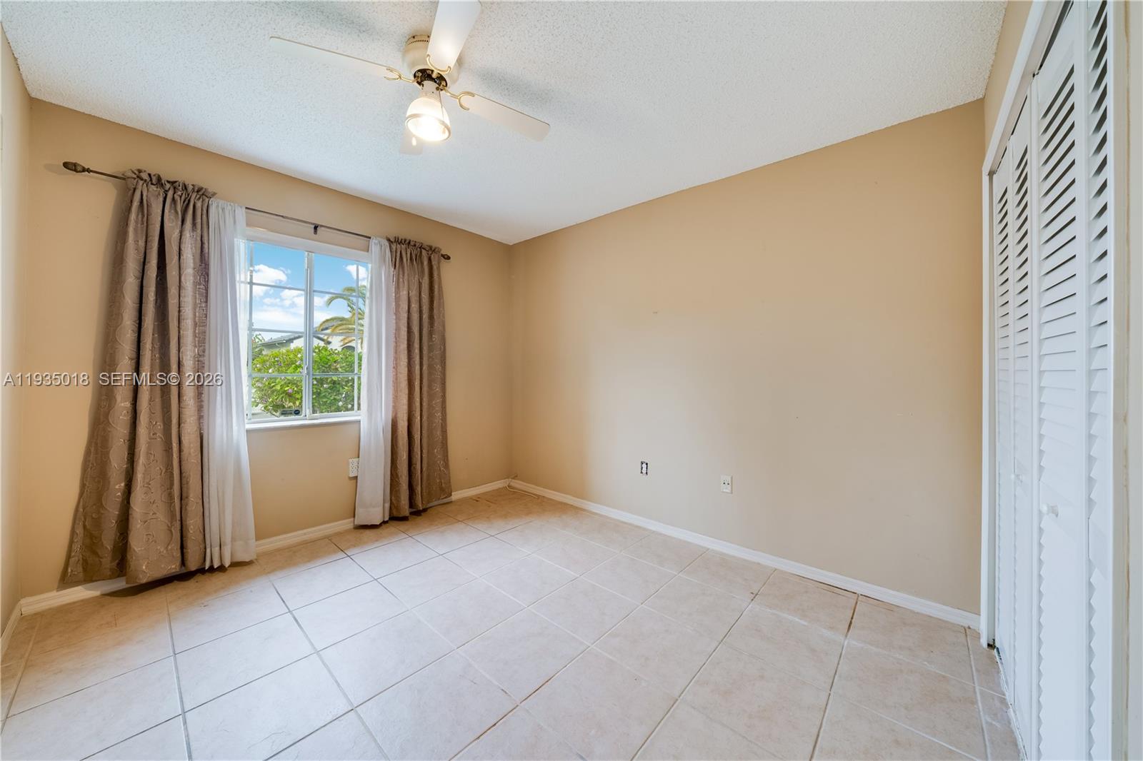 16154 SW 85th St Miami, FL 33193