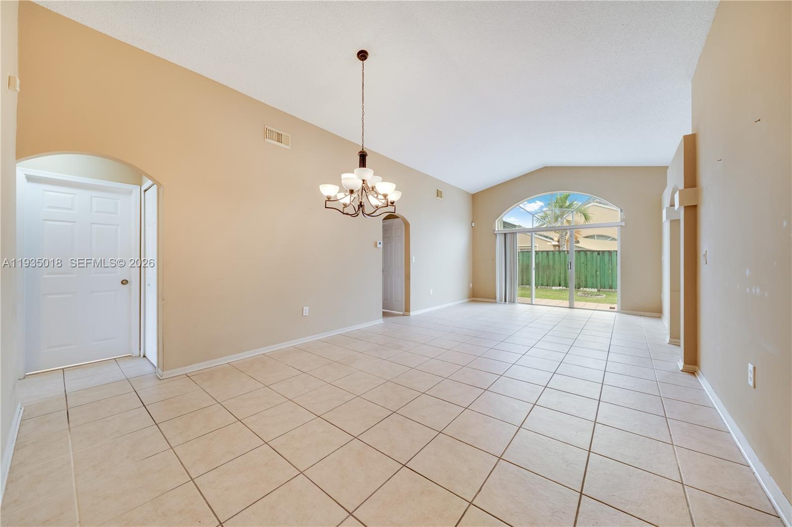16154 SW 85th St Miami, FL 33193