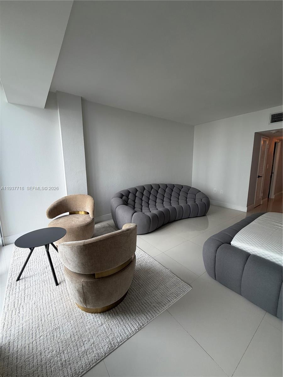 image Harbour House1