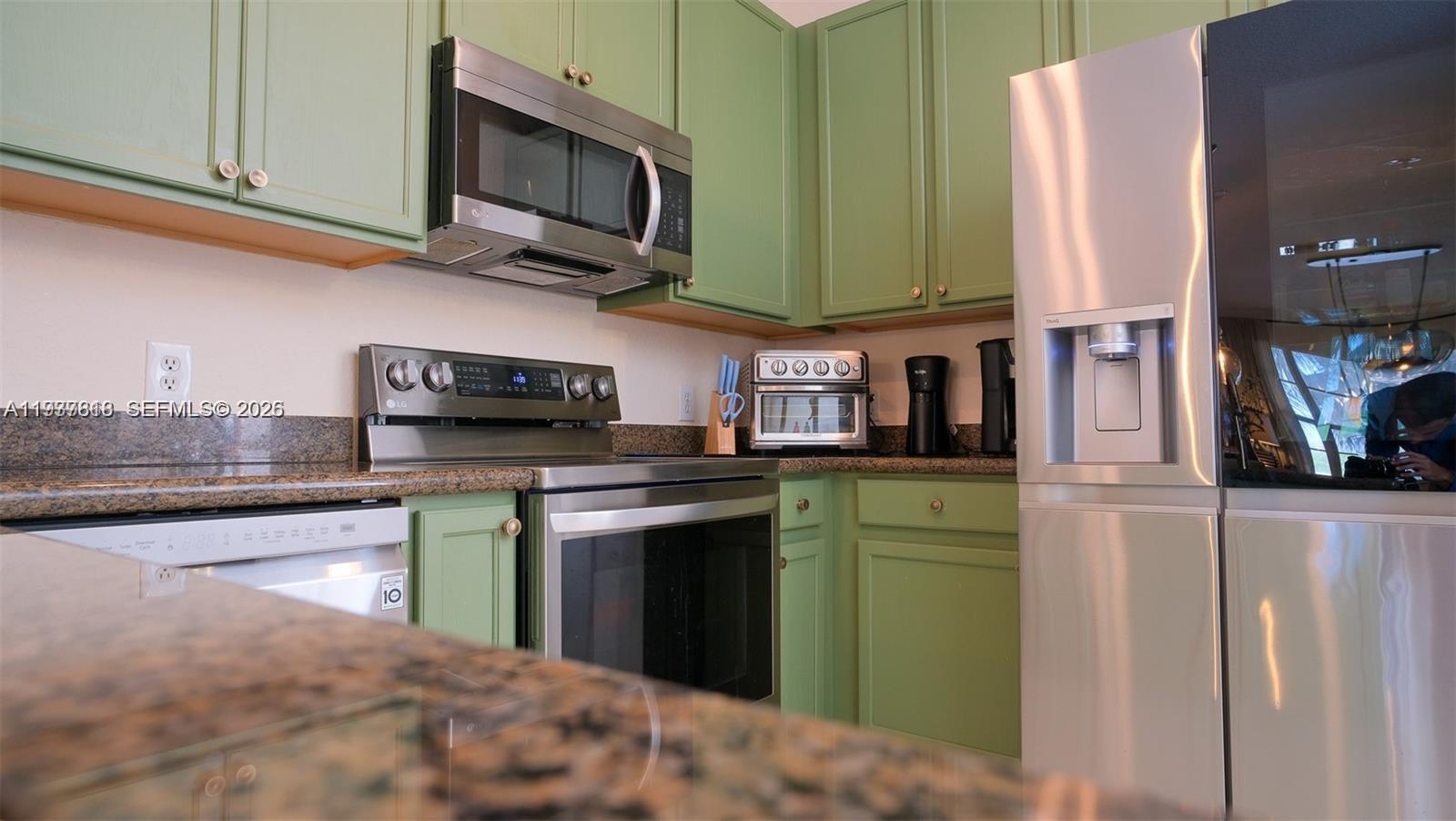 104 Harbors Way Boynton Beach, FL 33435