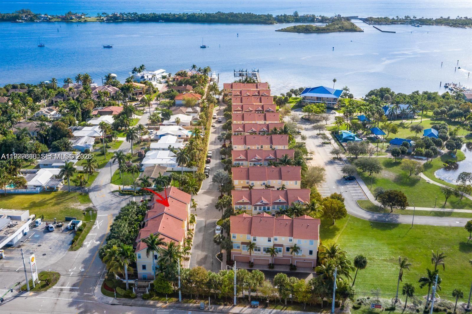 104 Harbors Way Boynton Beach, FL 33435